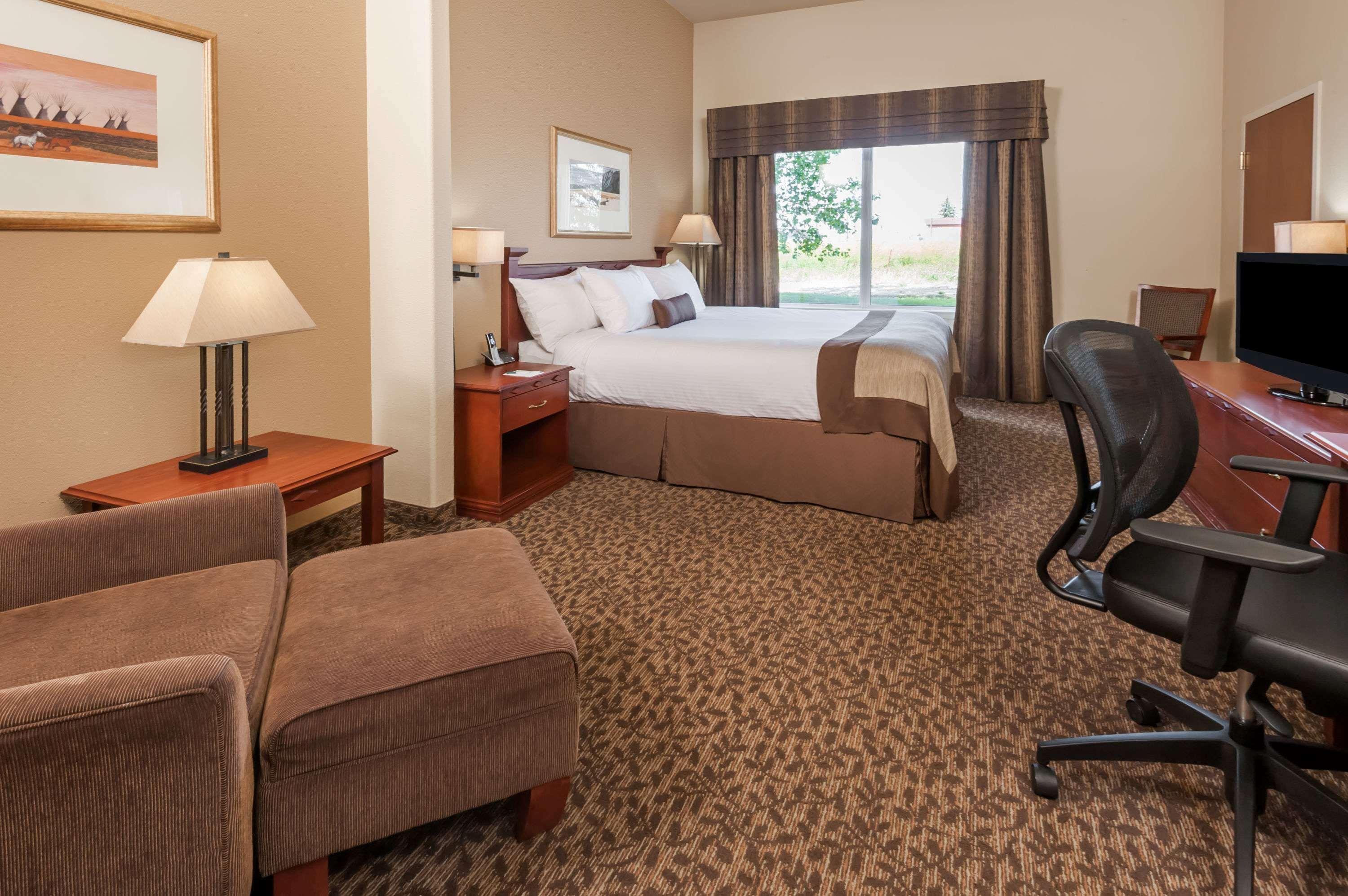 Wingate By Wyndham - Edmonton West Hotel Екстериор снимка