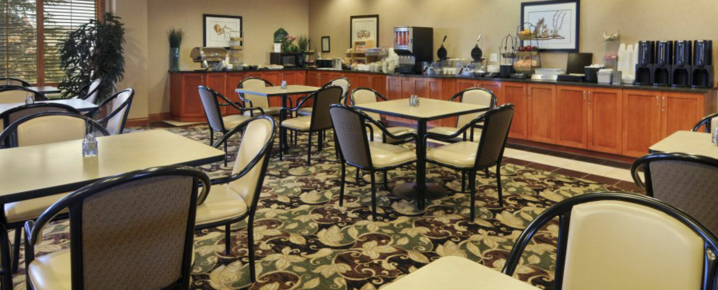 Wingate By Wyndham - Edmonton West Hotel Екстериор снимка